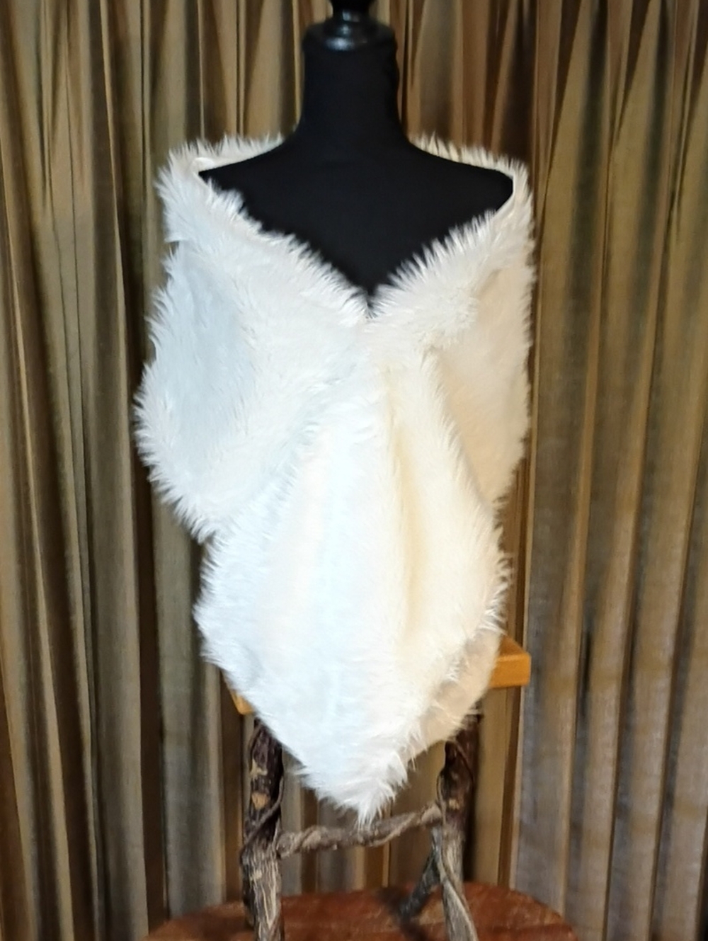 Faux Fur Wide White Scarf